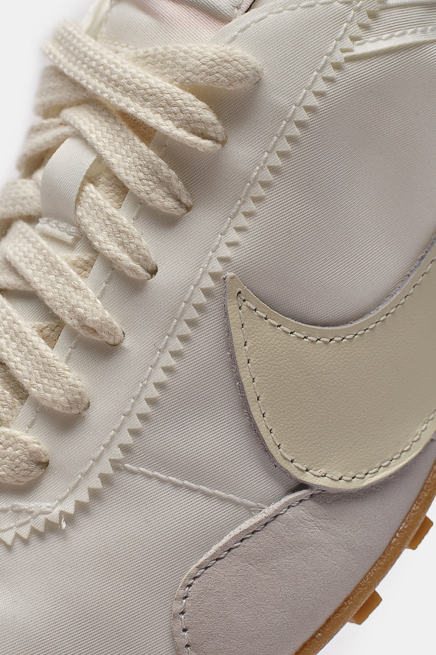 Nike Moon Shoe OG Sneaker in Summit White/Soft Pearl/Gum Light Brown - Notre
