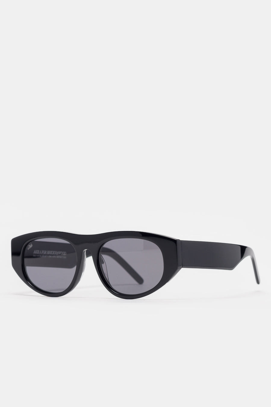 Akila Bricks & Wood Halldale Sunglasses in Black - Notre
