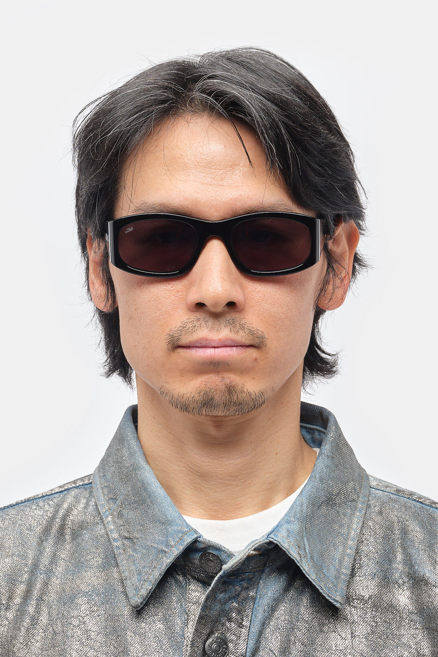 Akila Eazy Sunglasses in Black - Notre