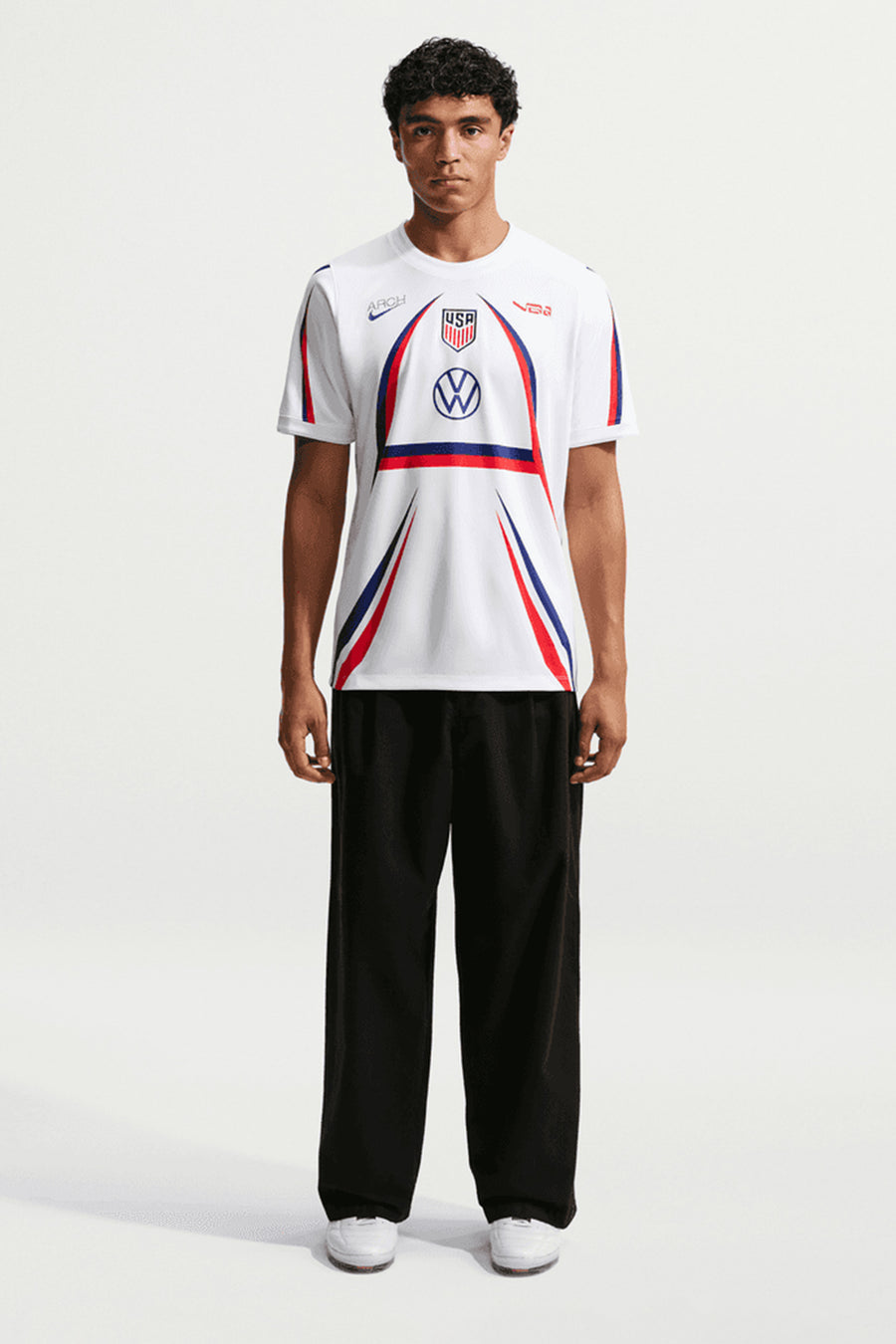 Nike V.A.A. x USA Academy Pro Soccer Top in White/Deep Royal Blue - Notre