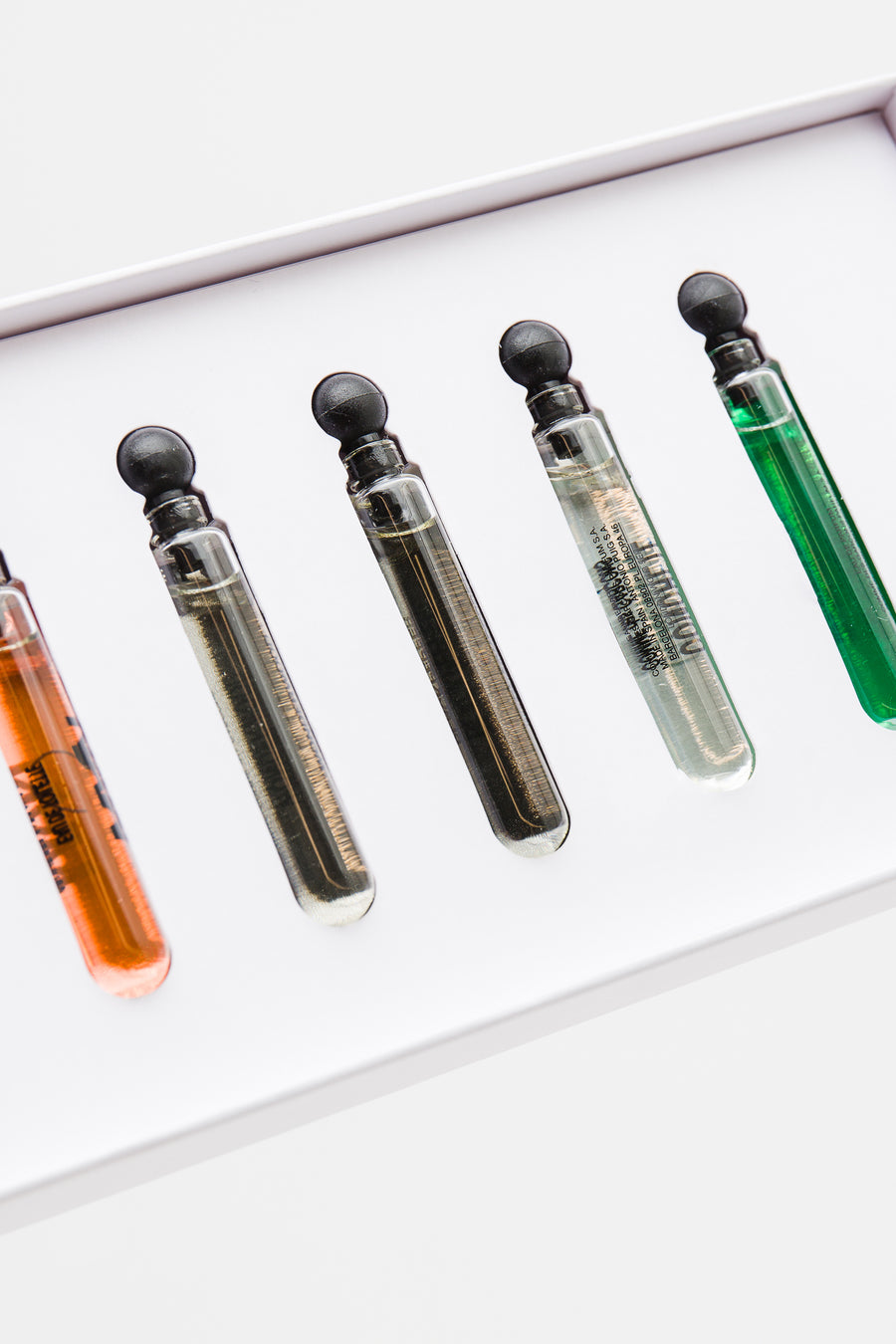 Comme des Garçons Parfum Sampling Discovery Set in 2mL - Notre